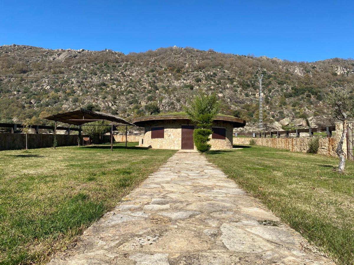Casa Rural La Dehesa Cilleros Exterior foto